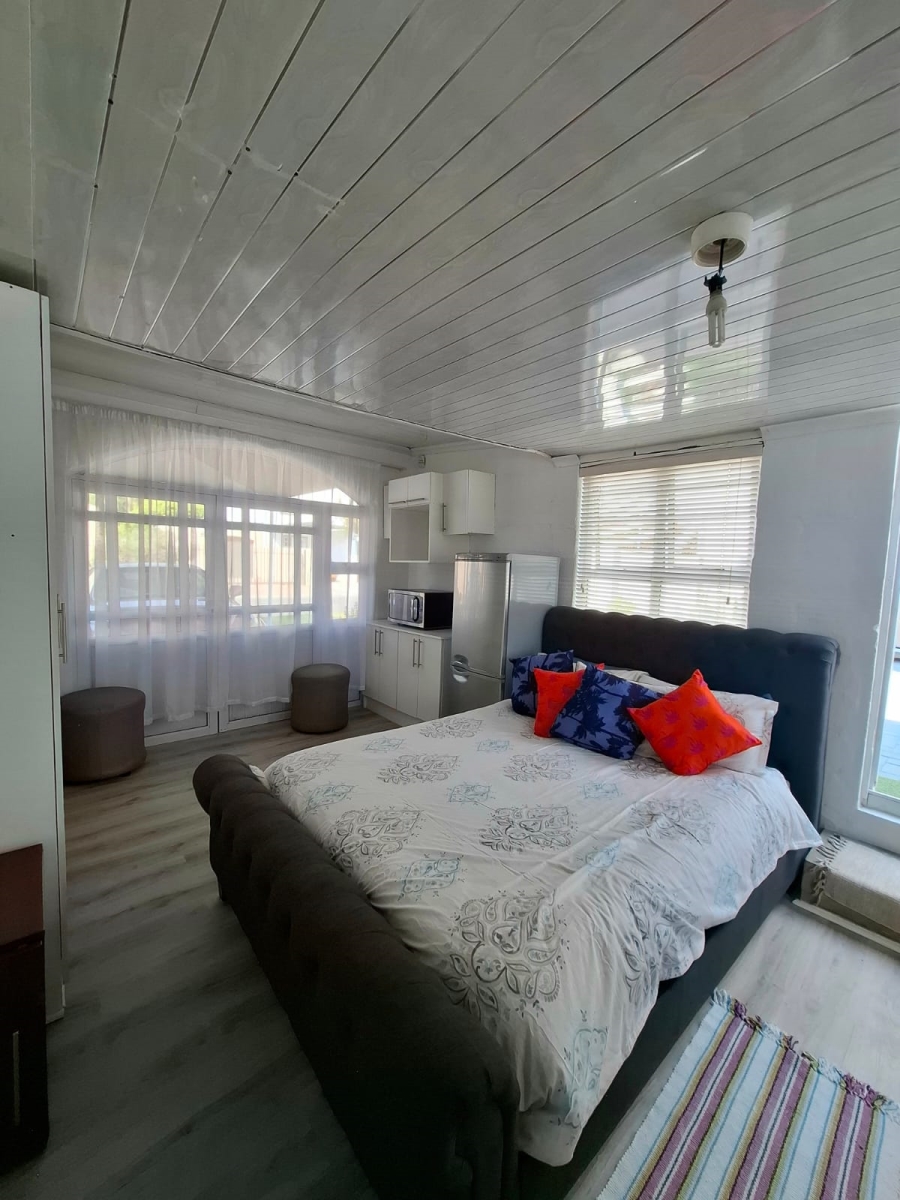 1 Bedroom Property for Sale in Edgemead Western Cape